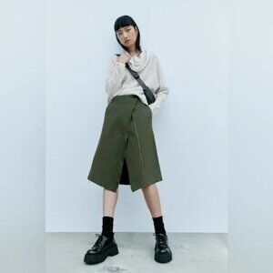 Zara Asymmetrical Zipper Khaki‎ Midi Skirt Womens Size XS